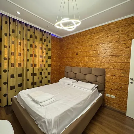 Central Apartment Tirana Апартаменты *