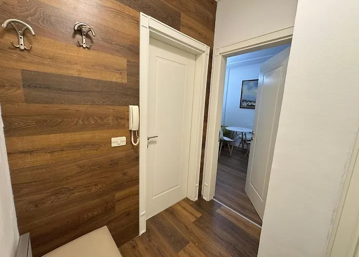 Central Apartment Tirana Διαμέρισμα *