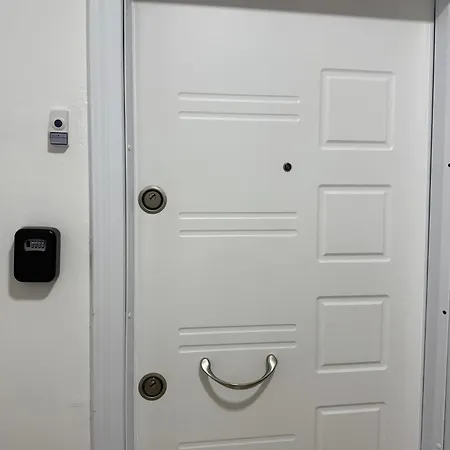 Central Apartment Tirana * Tiran