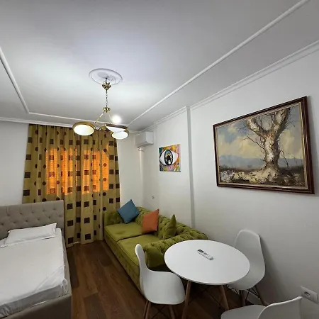 Central Apartment Tirana * Tiran