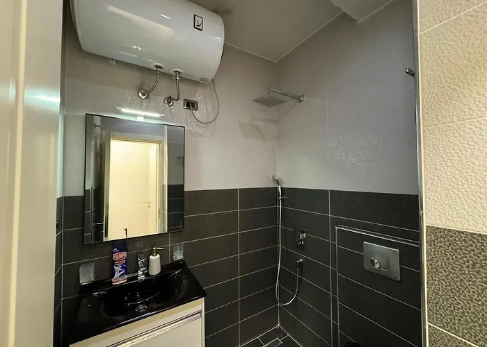 Lägenhet Central Apartment Tirana *